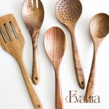 Load image into Gallery viewer, Natural Acacia Wood Kitchen Utensil Set