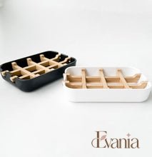 Load image into Gallery viewer, Biodegradable Bamboo & Cornstarch Soap Dish - Plastic Free Zero Waste Eco friendly Soap Tray